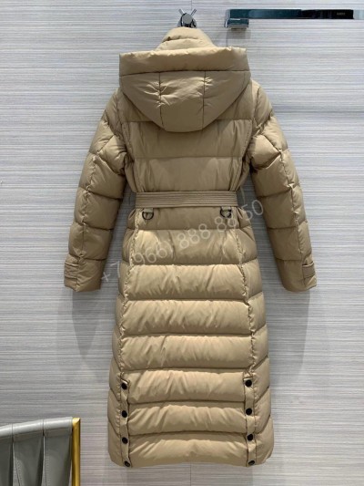 Пуховик Burberry