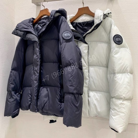 Пуховик Canada Goose