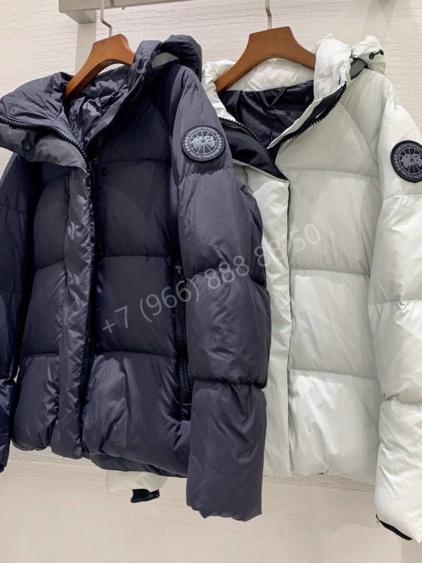 Пуховик Canada Goose