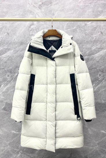 Пуховик Canada Goose