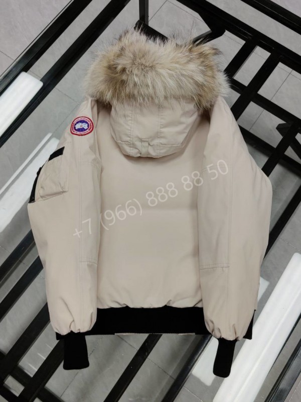 Пуховик Canada Goose