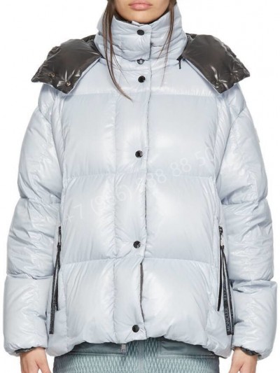 Пуховик Moncler