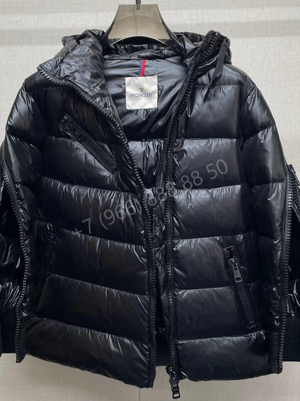 Пуховик Moncler