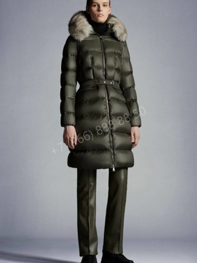 Пуховик Moncler