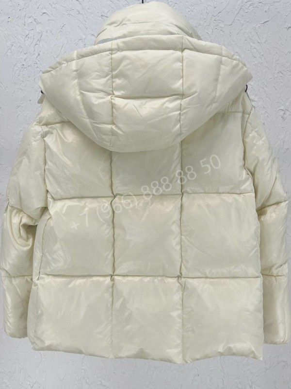 Пуховик Moncler