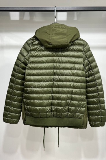 Пуховик Moncler