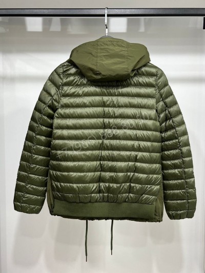 Пуховик Moncler