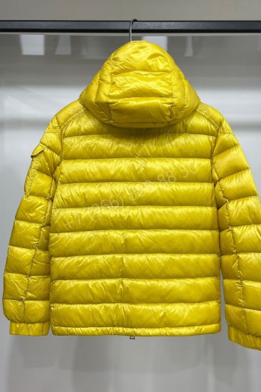 Пуховик Moncler