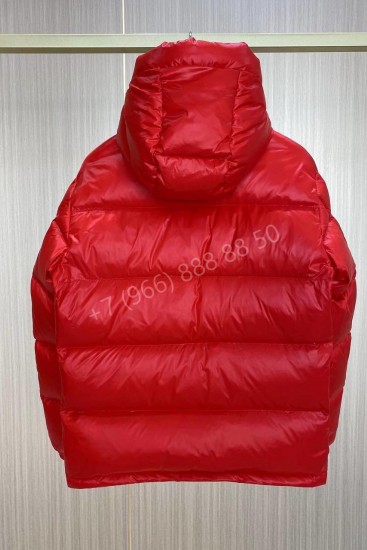 Пуховик Moncler