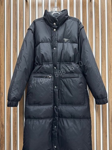 Пуховик Prada