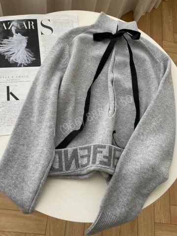 Свитер Fendi