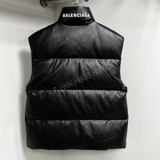 Безрукавка Balenciaga