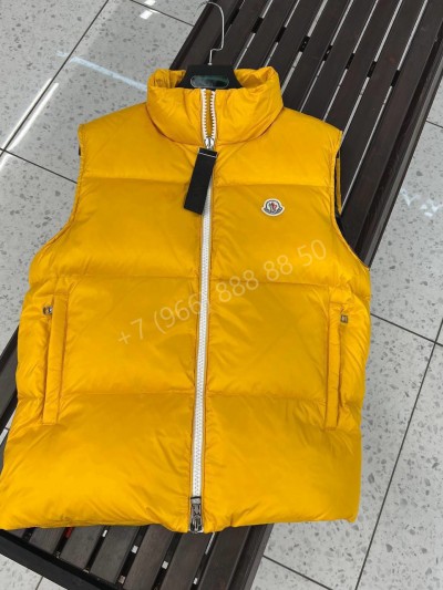 Жилет Moncler