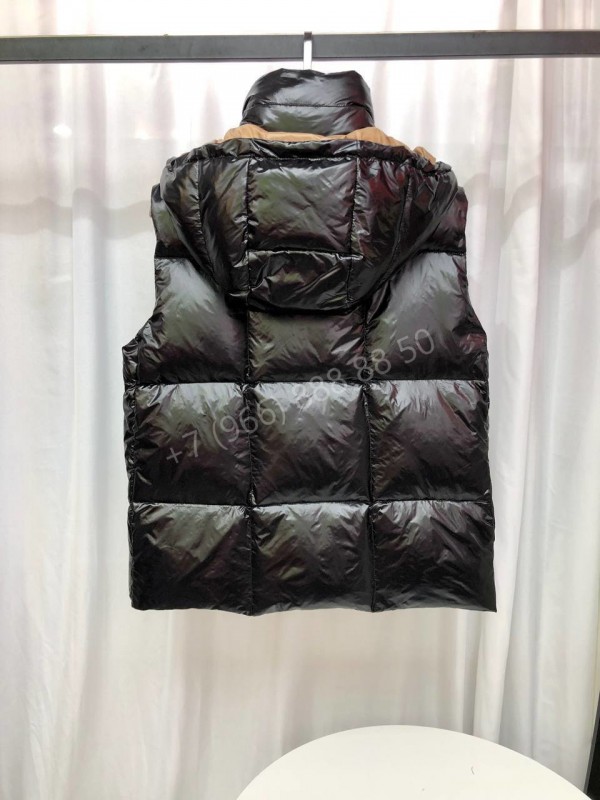 Жилет Moncler