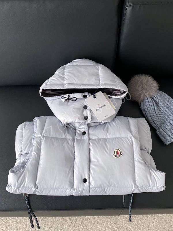 Жилет Moncler