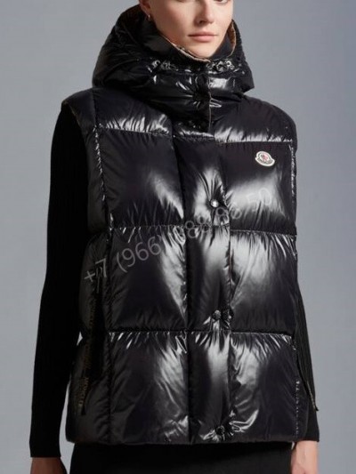 Жилет Moncler