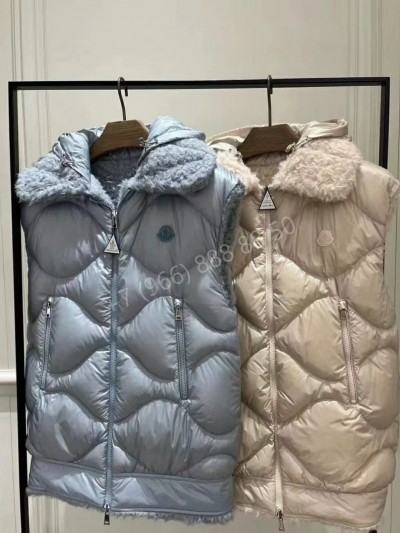 Жилет Moncler