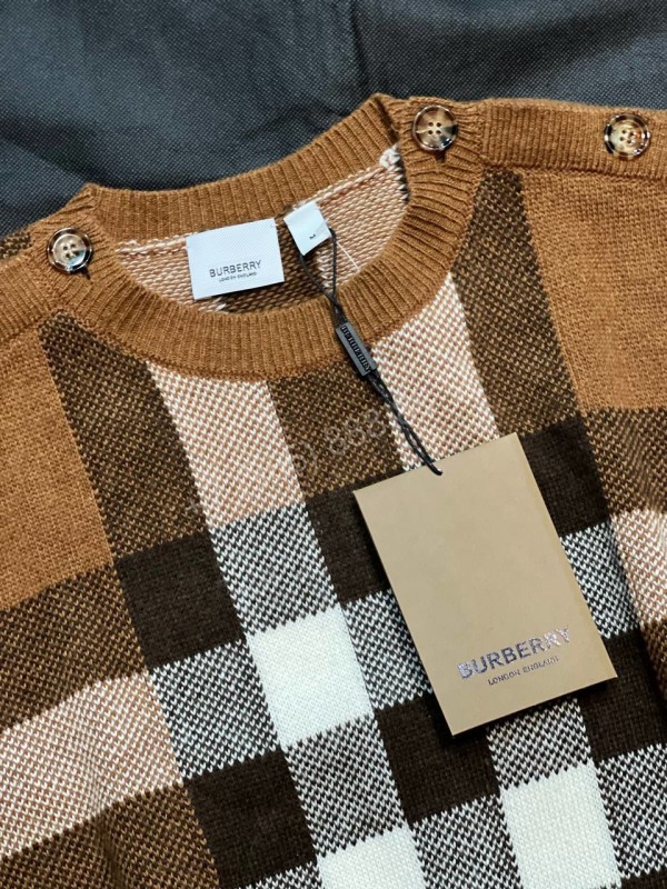 Кофта Burberry