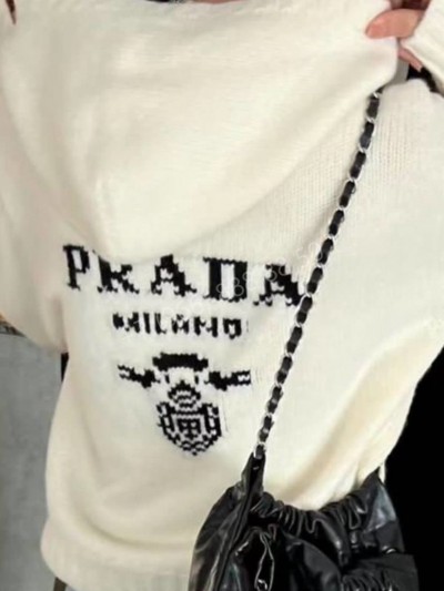 Кофта Prada