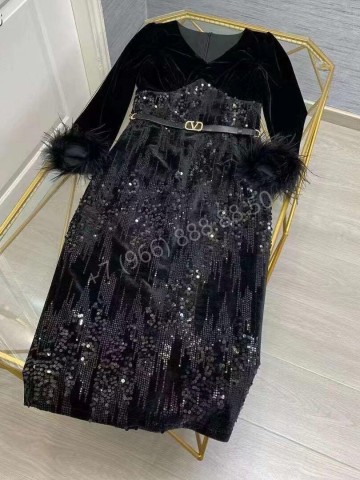 Платье Valentino
