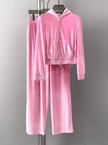 Костюм Balenciaga