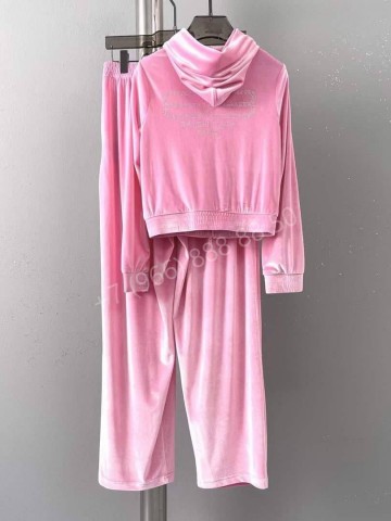 Костюм Balenciaga