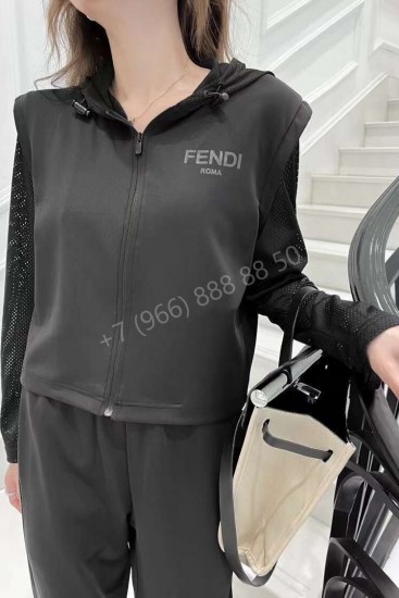 Костюм Fendi