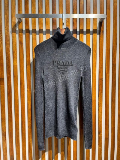 Водолазка Prada