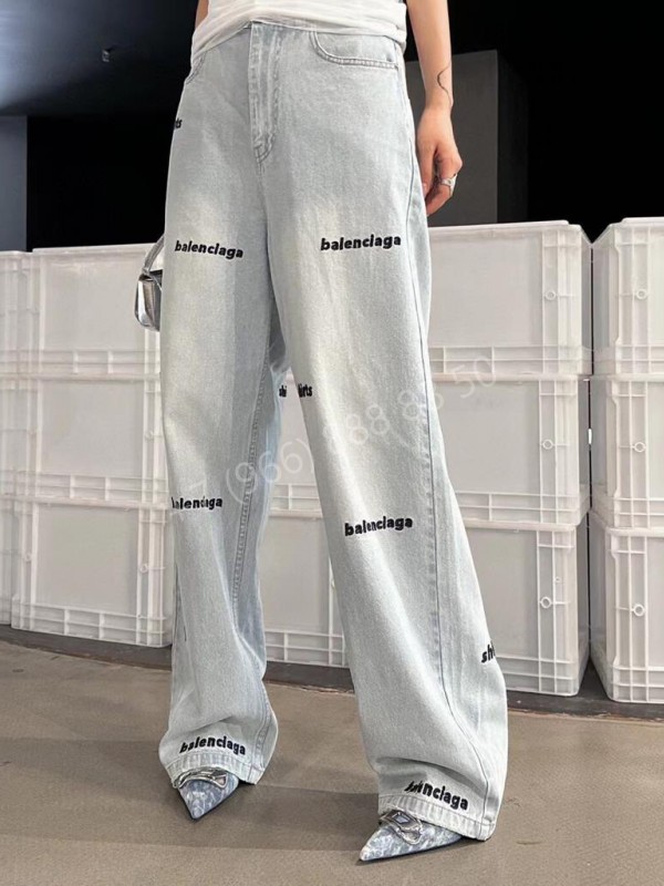 Джинсы Balenciaga