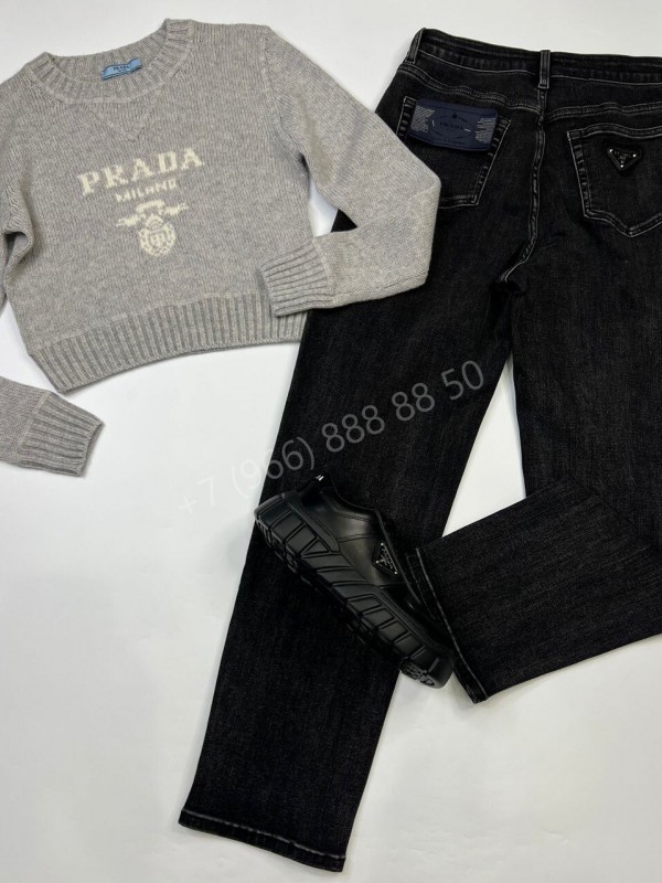 Джинсы Prada