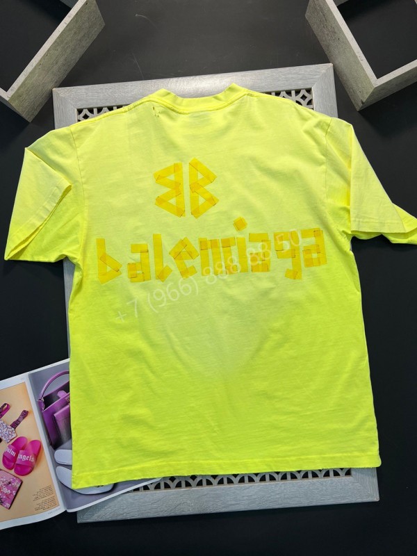 Футболка Balenciaga