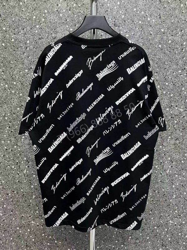 Футболка Balenciaga