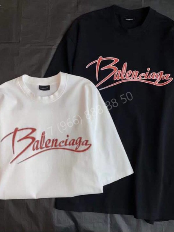 Футболка Balenciaga