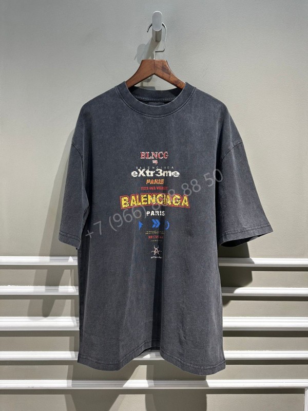 Футболка Balenciaga