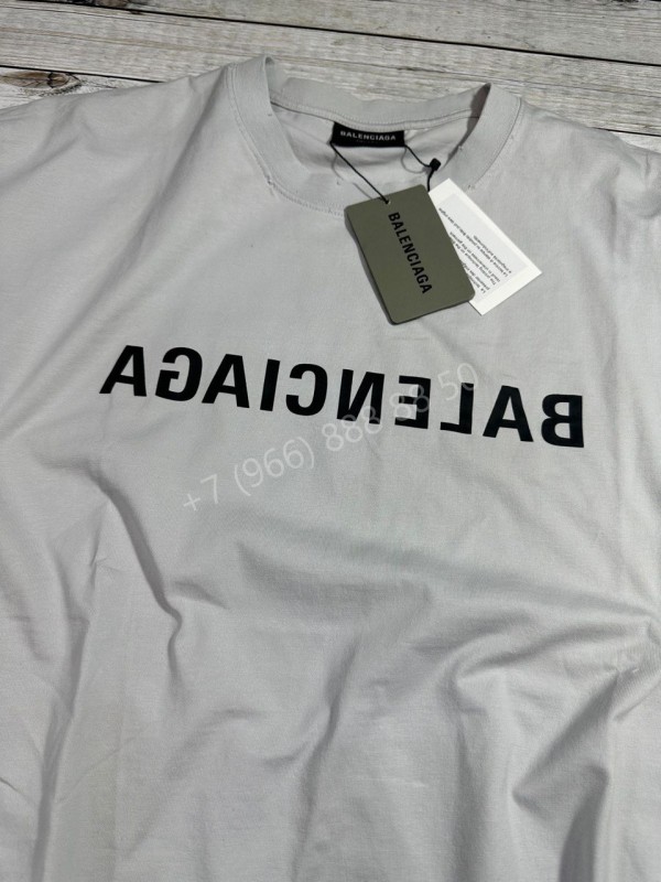 Футболка Balenciaga