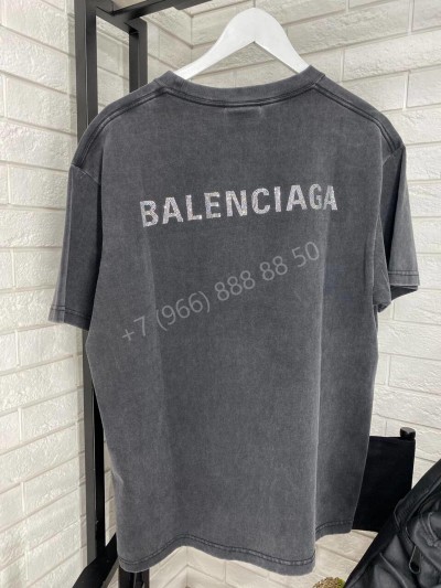 Футболка Balenciaga