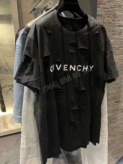 Футболка Givenchy