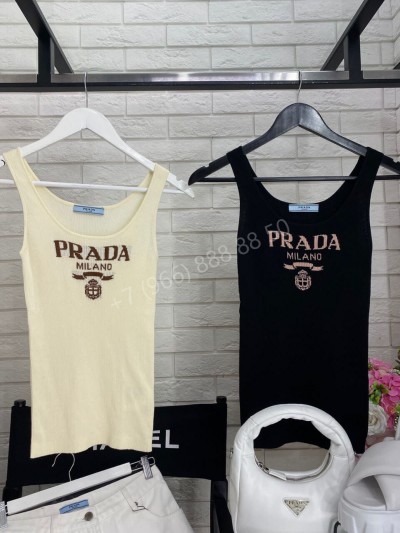 Майка Prada