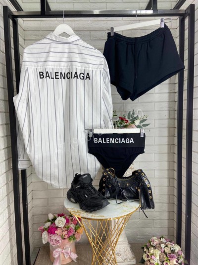 Трусы Balenciaga