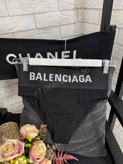 Трусы Balenciaga