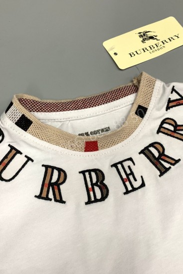 Футболка Burberry