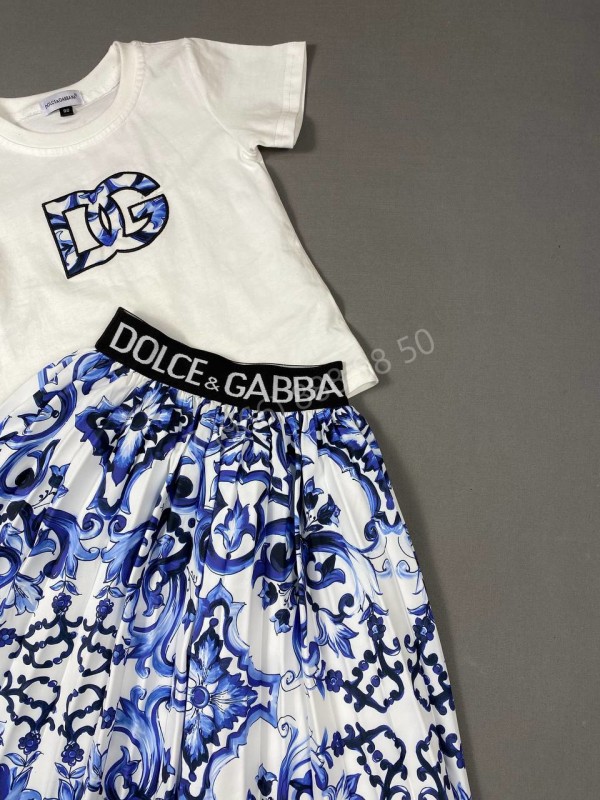 Костюм Dolce&Gabbana