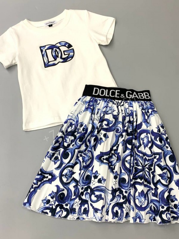 Костюм Dolce&Gabbana