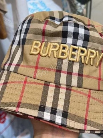 Панама Burberry