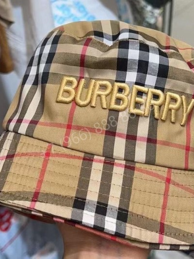 Панама Burberry