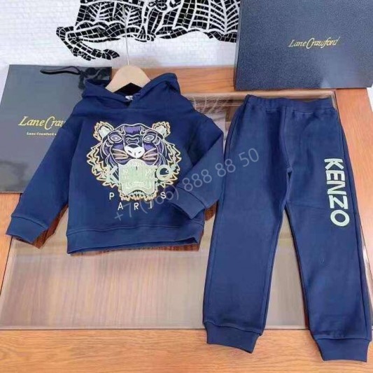 Костюм KENZO