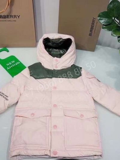 Пуховик Moncler