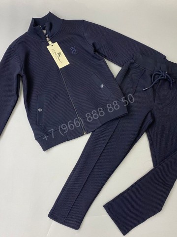 Костюм Burberry