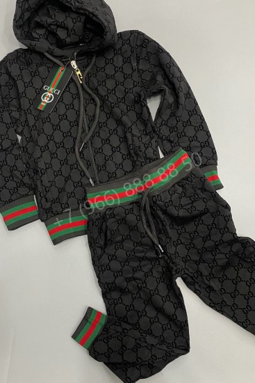 Спортивный костюм Gucci