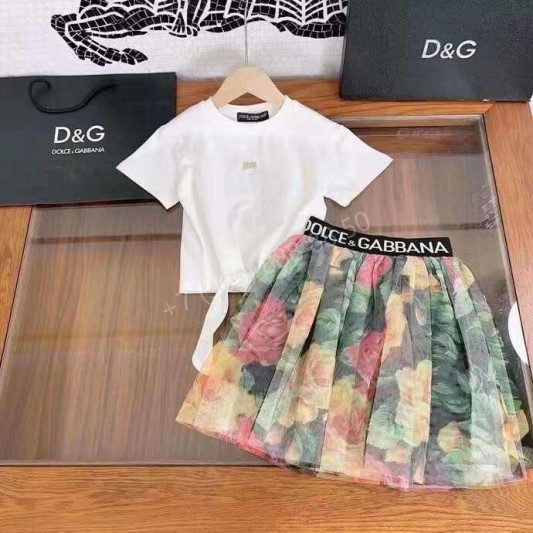 Костюм Dolce&Gabbana